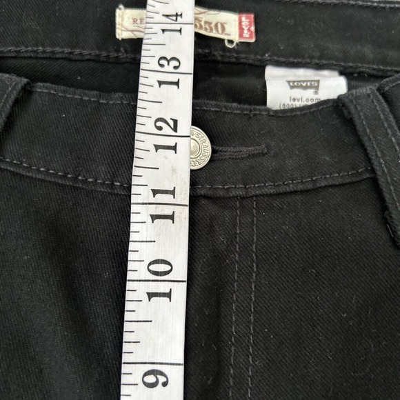 Levis 550 Black Denim Jeans 18M Relaxed Fit Boot Cut Stretch Red Tab 36x31 - Picture 5 of 7